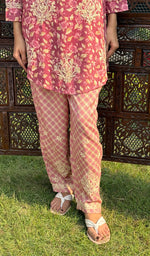 Load image into Gallery viewer, Shama Women's Lakhnavi Handcrafted Cotton Chikankari Kurta And Palazzo Set - HONC0250020