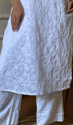 将图像加载到图库查看器中, Women's Lucknowi Handcrafted Cotton Chikankari Kurti - HONC0283430