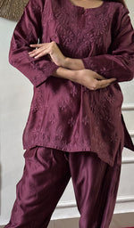 Load image into Gallery viewer, Women's Lakhnavi Handcrafted Chanderi Silk Chikankari Top And Pant Set - HONC0358278