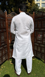Load image into Gallery viewer, Men's Lucknowi Handcrafted Cotton Chikankari Kurta - HONC0323752