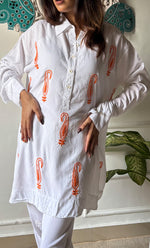 将图像加载到图库查看器中, Women's Lakhnavi Handcrafted Cotton Chikankari Top - HONC01550455