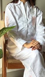 将图像加载到图库查看器中, Enayat Women's Lakhnavi Handcrafted Oversized Cotton Chikankari Top And Pant Set - HONC0293676