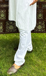 Load image into Gallery viewer, Men's Lucknowi Handcrafted Cotton Chikankari Kurta - HONC0253043
