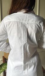 将图像加载到图库查看器中, Enayat Women's Lakhnavi Handcrafted Linen Cotton Oversized  Chikankari Oversized Top And Pant Set - HONC0293680