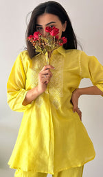 Load image into Gallery viewer, Sarah Women's Lakhnavi Handcrafted Chanderi Silk Chikankari Top And Pant Set - HONC0332557