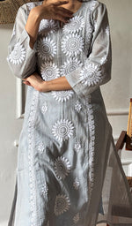 Load image into Gallery viewer, Women's Lakhnavi Handcrafted Kota Cotton Chikankari Kurti - HONC0360446