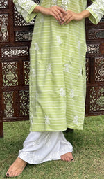Load image into Gallery viewer, Amanat Women's Lucknowi Handcrafted Cotton Chikankari Kurti - HONC0276830