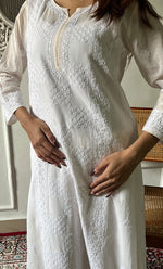 Load image into Gallery viewer, Women's Lucknowi Handcrafted Cotton Chikankari Kurti - HONC0303549
