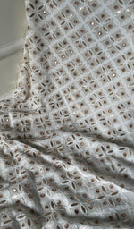 将图像加载到图库查看器中, Saima Women's Lakhnavi Handcrafted Pure Silk Georgette Chikankari  Kurti Fabric - HONC0229266