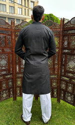 Load image into Gallery viewer, Men's Lucknowi Handcrafted Cotton Chikankari Kurta - HONC0321571