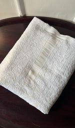 Load image into Gallery viewer, Lucknowi Handcrafted Pure Silk Georgette Chikankari Unstitched Men's Kurta Fabric - HONC026904