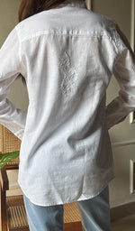 Load image into Gallery viewer, Women's Lakhnavi Handcrafted Linen Cotton Chikankari Top - HONC0293098
