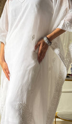 Load image into Gallery viewer, Women's Lucknowi Handcrafted Cotton Chikankari Kaftan - HONC0311105