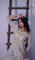 Load image into Gallery viewer, Divya Women's Lucknowi Handcrafted Cotton Chikankari Kurti - HONC0213403