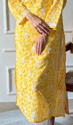 Load image into Gallery viewer, Shagufta Women's Lakhnavi Handcrafted Cotton Chikankari Kurti- HONC0350562