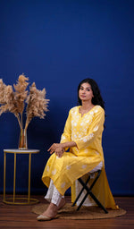 将图像加载到图库查看器中, Reet Women's Lucknowi Handcrafted Modal CottonChikankari Kurti - HONC0212000