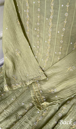 将图像加载到图库查看器中, Women's Lakhnavi Handcrafted Mul Chanderi Semi - stitched Chikankari Full Suit Material - HONC0371980
