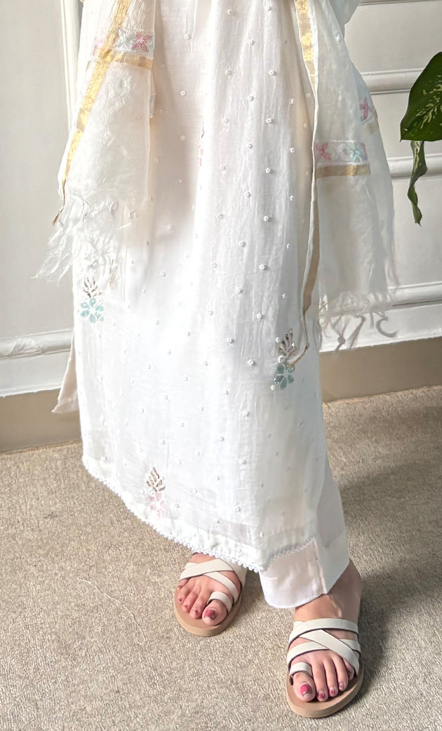 Women's Lakhnavi Handcrafted Mul Chanderi Chikankari Stitched Kurta, Dupatta And Pant Set - HONC0300859