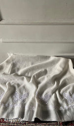 将图像加载到图库查看器中, Titlee Women's Lakhnavi Handcrafted Mul Chanderi Unstitched Kurta And Dupatta Set - HONC0355841