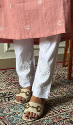 Load image into Gallery viewer, Women's Lakhnavi Handcrafted Cotton Chikankari Kurti - HONC0341097