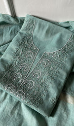 将图像加载到图库查看器中, Women's Lakhnavi Handcrafted Mul Chanderi Chikankari Full Suit Material - HONC0271180