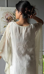 将图像加载到图库查看器中, Rabia Women's Lucknowi Handcrafted Mul chanderi Chikankari Kaftan - HONC0304365