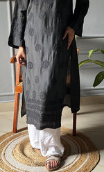 将图像加载到图库查看器中, Inaya Women's Lucknowi Handcrafted Muslin Chikankari Kurti - HONC0202210