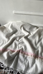 将图像加载到图库查看器中, Women's Lakhnavi Handcrafted Unstitchd Mul Chanderi Kurta And Dupatta Set - HONC0330021