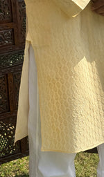 Load image into Gallery viewer, Men's Lucknowi Handcrafted Cotton Chikankari Kurta - HONC0260674