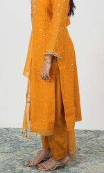 将图像加载到图库查看器中, Shanaya Women's Lakhnavi Handcrafted Mul Chanderi Chikankari Stitched Kurta, Dupatta And Pant Set - HONC0322418