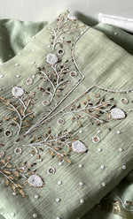 将图像加载到图库查看器中, Women's Lakhnavi Handcrafted Mul Chanderi Unstitched Chikankari Full Suit Material - HONC0311949
