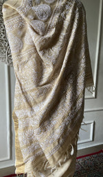 Load image into Gallery viewer, gold pure khadi silk saree seen from the back