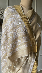 Load image into Gallery viewer, gold pure khadi silk saree seen from the back