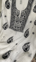 Load image into Gallery viewer, close view of the hand embroidery, white pure mul chanderi