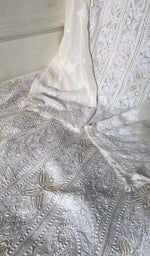 将图像加载到图库查看器中, Front back chikankari anarkali in close view