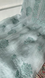 Load image into Gallery viewer, fine do taar chikanakri across the kurta