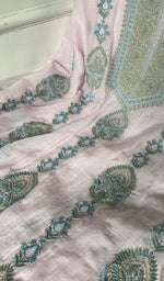 Load image into Gallery viewer, fine do and teen taar chikankari and haath ki jaali across the kurta