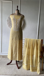 Load image into Gallery viewer, Yellow suit set on the mannequin with its dupatta