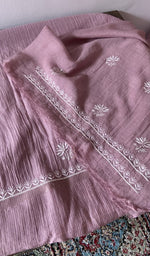 Load image into Gallery viewer, Close up of the thread work