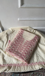 Load image into Gallery viewer, folded stack, kurta with the dupatta