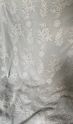 将图像加载到图库查看器中, Border and hem of the grey blue viscose georgette