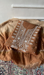 Load image into Gallery viewer, The set folded, kurta over dupatta