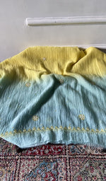 Load image into Gallery viewer, Kurta piece and dupatta laid out