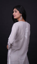 Load image into Gallery viewer, Anum Women&#39;s Lucknowi Handcrafted Modal Cotton Chikankari Kurti - HONC0179055
