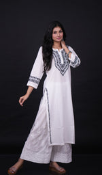 Load image into Gallery viewer, Women's Lucknowi Handcrafted Cotton Chikankari Kurti- HONC0171399