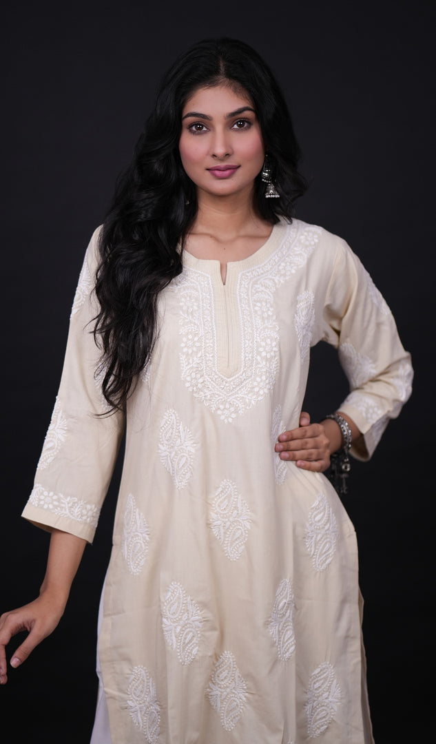 لکھنوی ہاتھ سے تیار کردہ ململ کپاس چکنکاری قرتی- HONC0133711