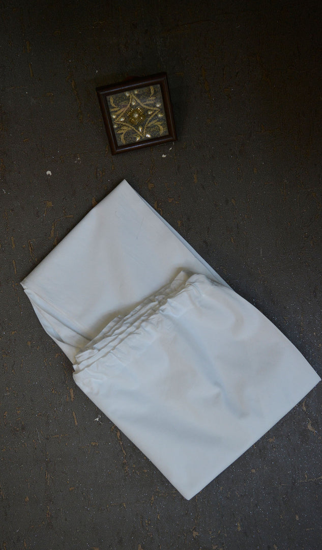 White Cotton Men's Chooridar- NC04