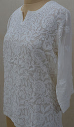将图像加载到图库查看器中, Lakhnavi 手工纯丝乔其纱 Chikankari 上衣 - NC045236