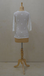 将图像加载到图库查看器中, Lakhnavi 手工纯丝乔其纱 Chikankari 上衣 - NC045236