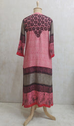 Load image into Gallery viewer, Women's Lakhnavi Handcrafted Pink Rayon Chikankari Kurti - NC044379-82